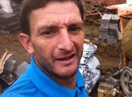 Bricklayer Steven Horden needed an operation after the freak accident. Picture: SWNS