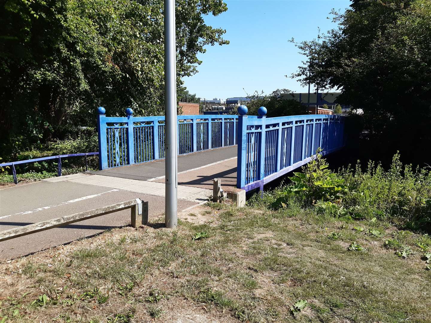 The bridge in Victoria Park where Mr Limbu is believed to have fallen into the water