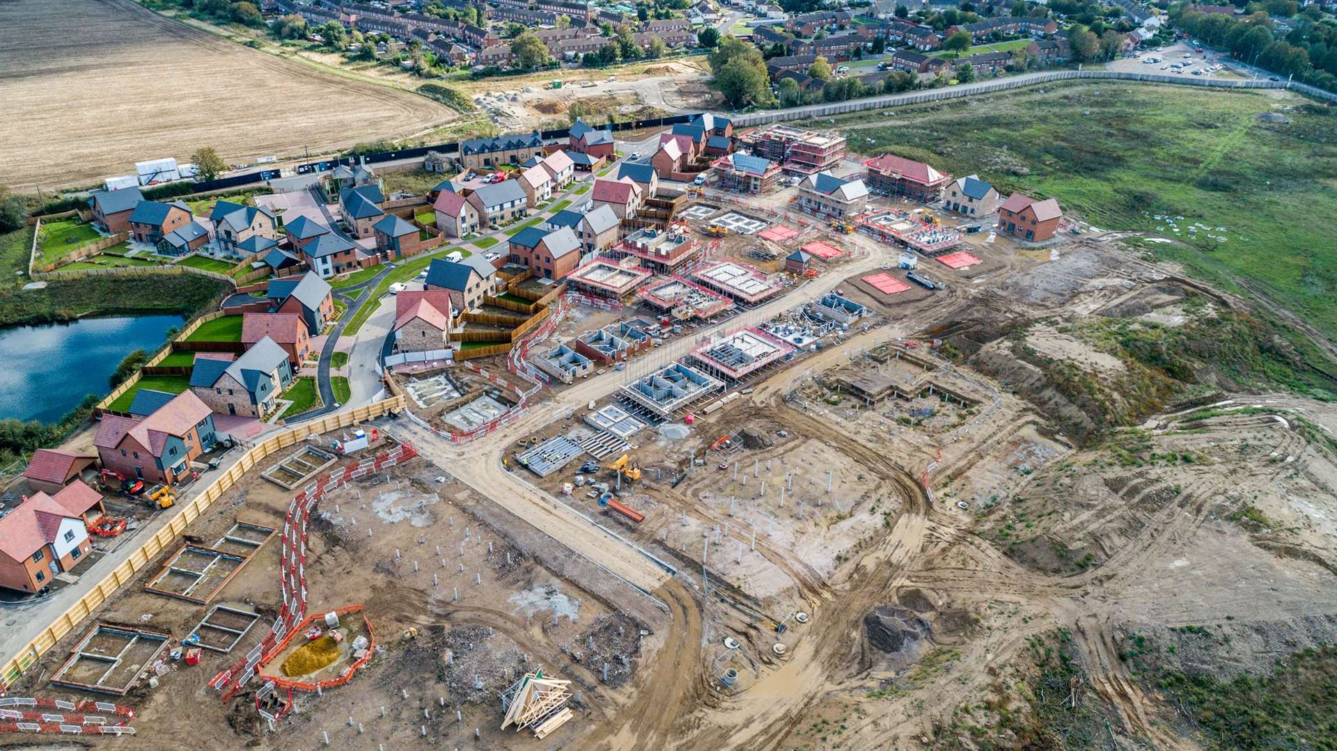 The 330-home scheme at Oare Gravel Works is progressing
