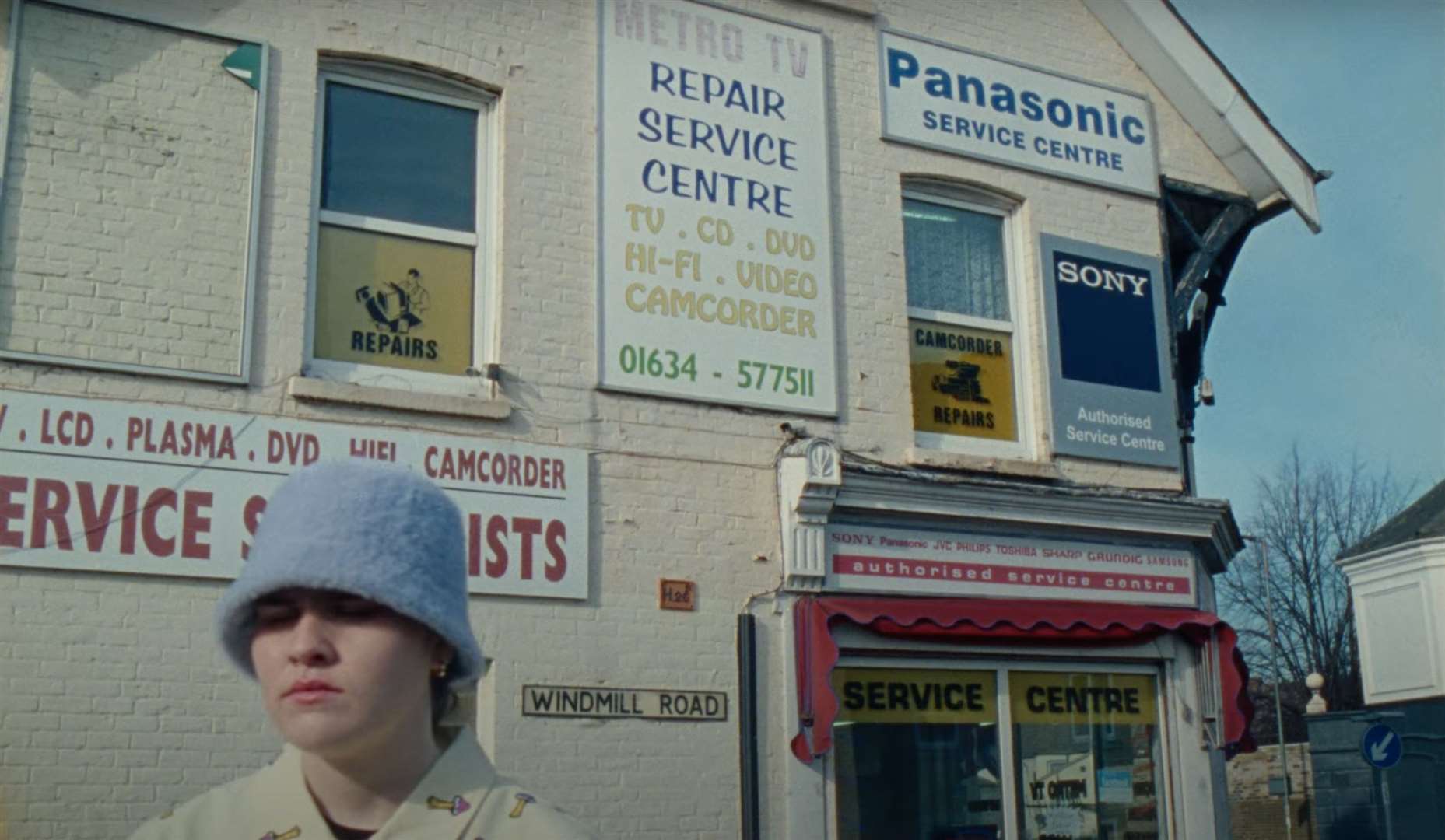 Singer venbee pictured at the end of Windmill Road in Gillingham, by the Metro TV store. Picture: venbee/YouTube