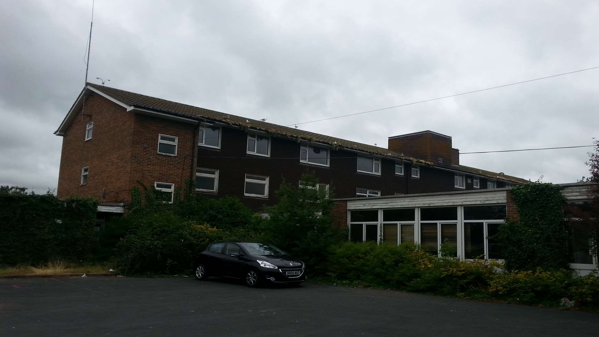 The former Ladesfield care home could be turned into a home for unaccompanied migrants