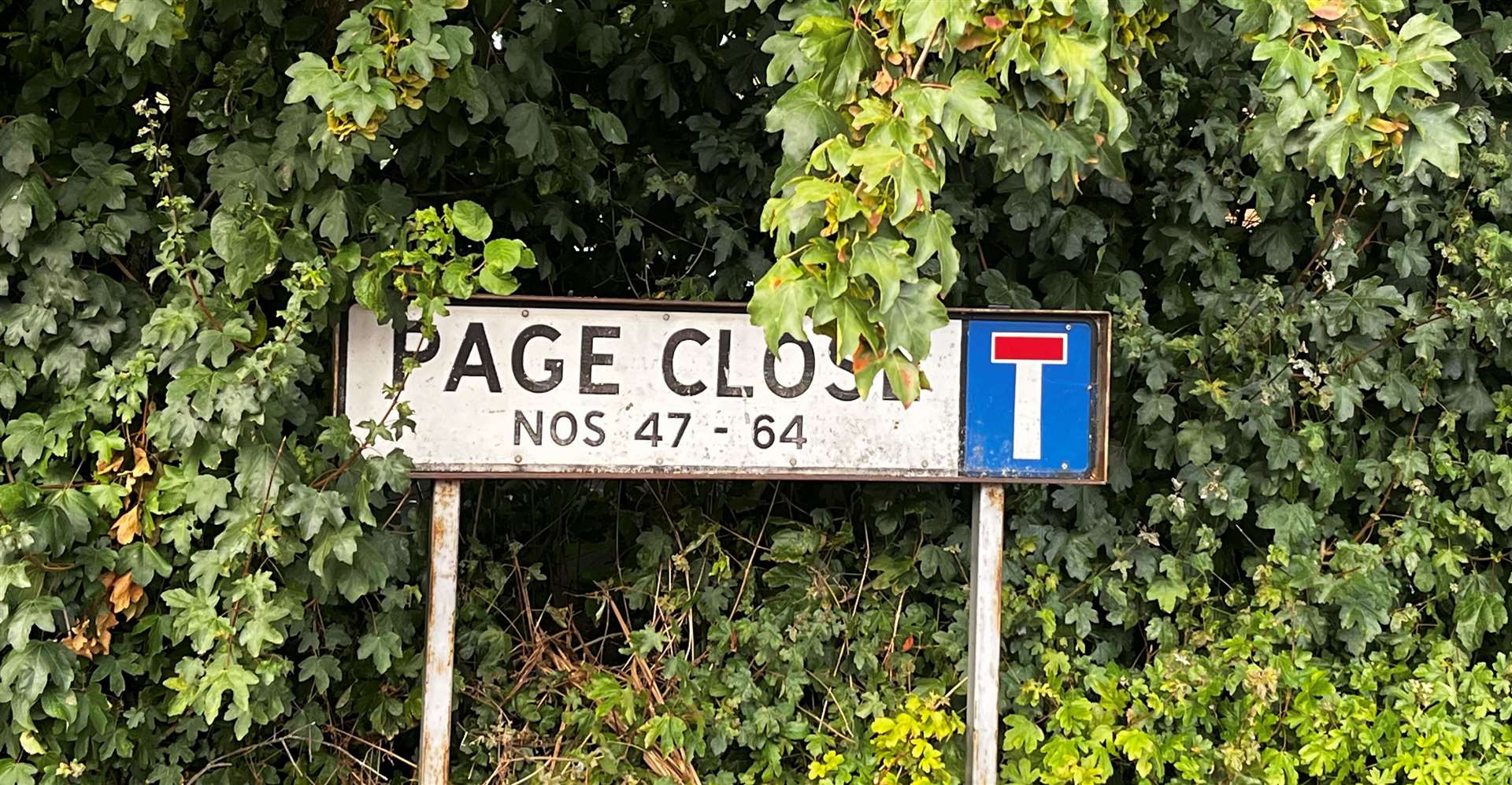 Film crews were back filming in Page Close in Bean