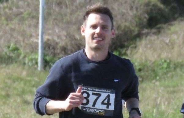 Tom Richford training for the London Marathon (8442484)