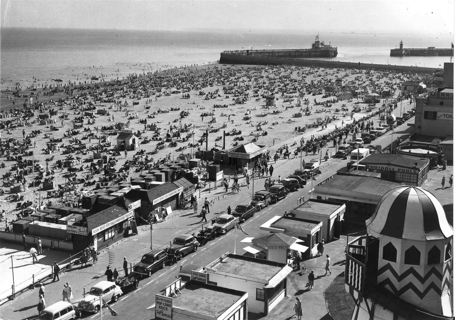 A packed Ramsgate beach in 1959