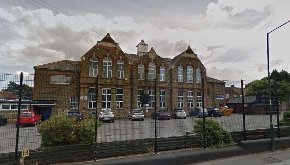 Barnsole Primary School lost its top rating