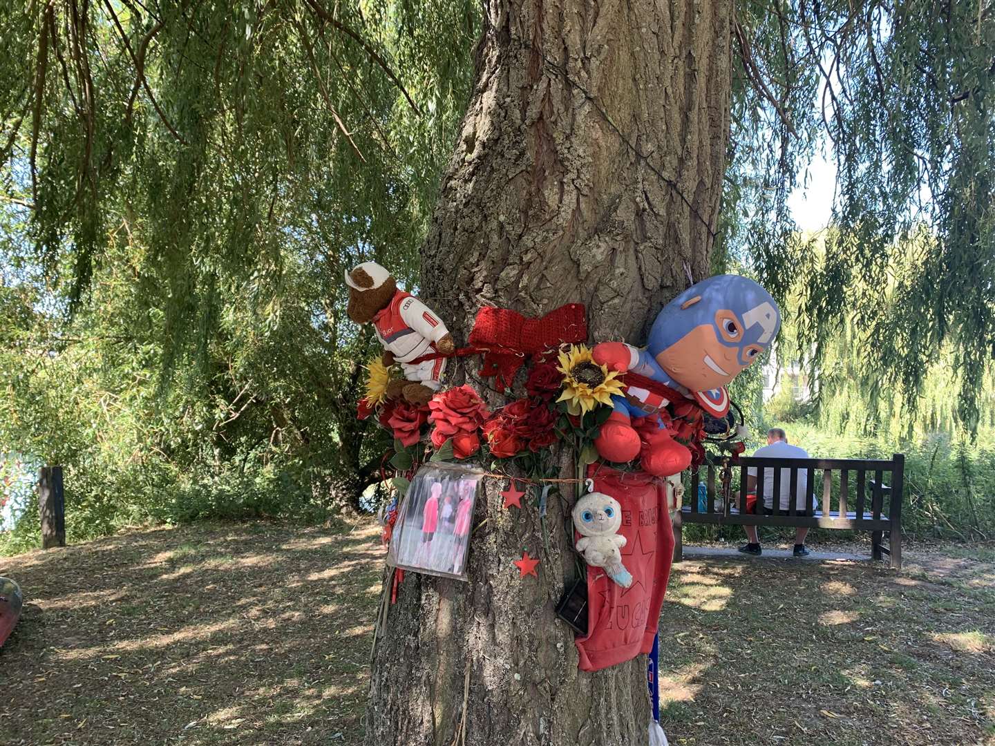 People are inviting to gather at this tree on the riverbank at Sandwich Quay to remember Lucas Dobson