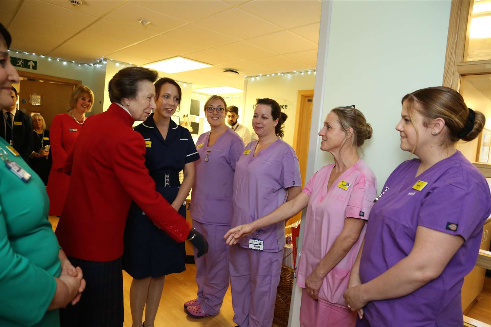 The midwives shake hands with Princess Anne on her visit to Medway Maritime Hospital (24075505)