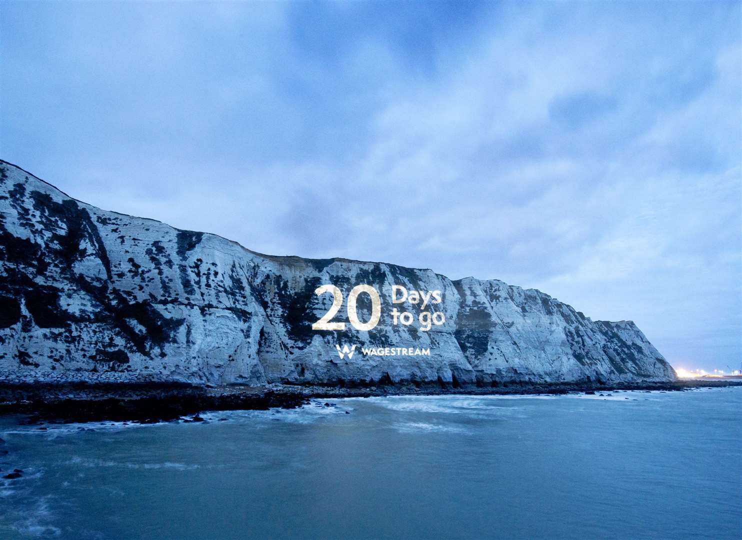The countdown on the cliffs. Picture by Georgie Scott