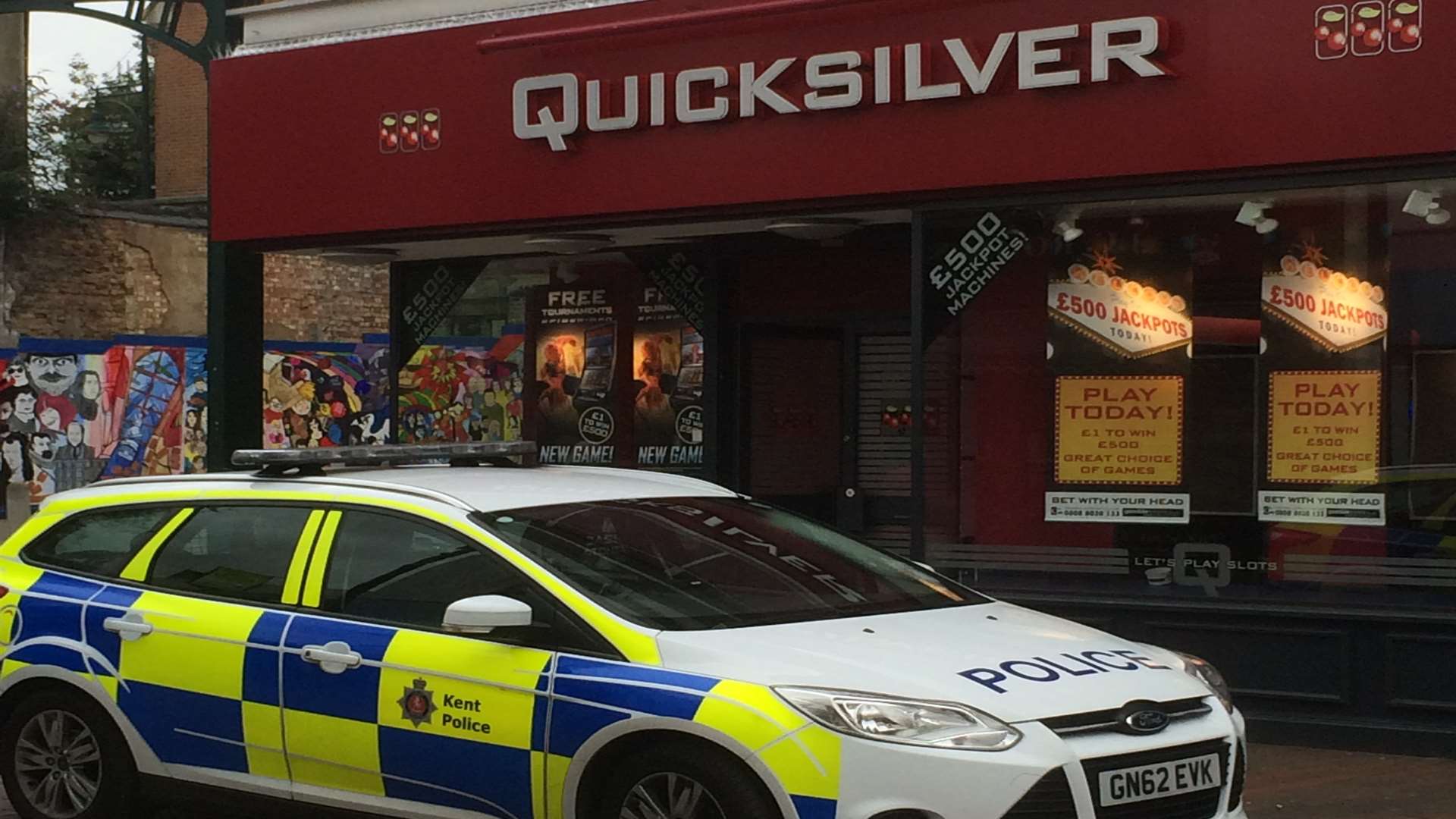 Police outside Quicksilver in Chatham High Street
