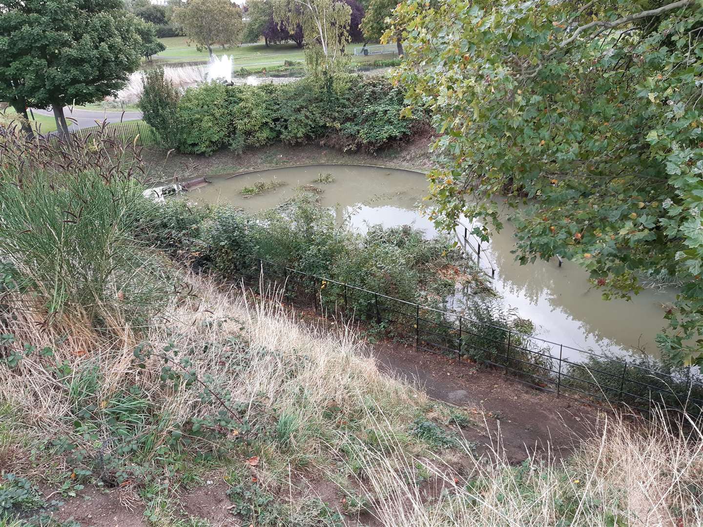 A section of the promenade in Gravesend Riversde known as 'The Dell' has become submerged under water. (18083507)