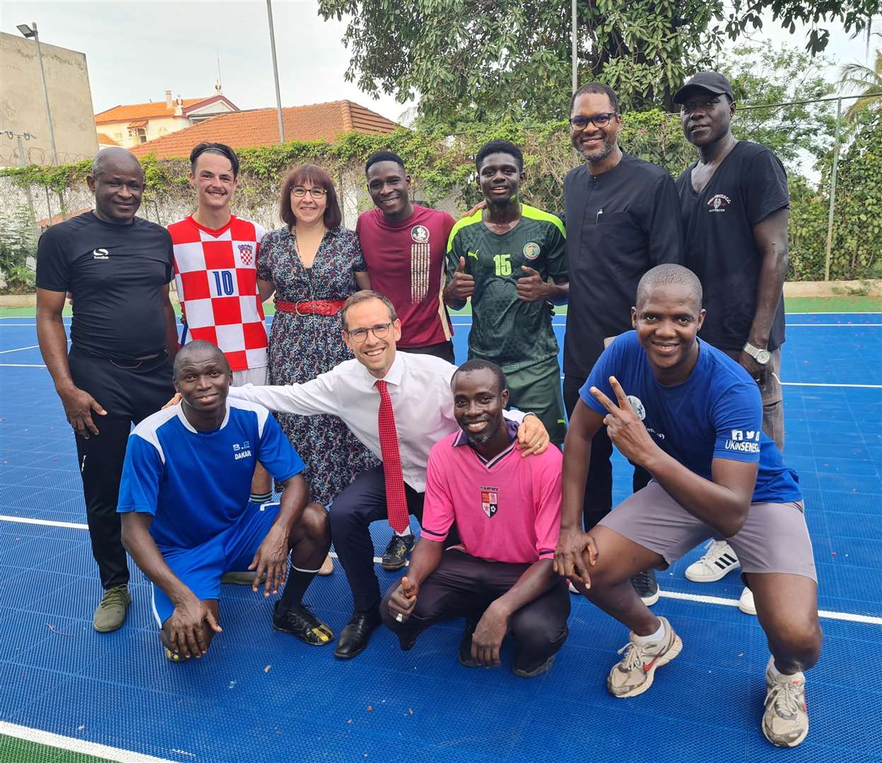 British Embassy Dakar’s football team with Salif Diao (British Embassy Dakar)