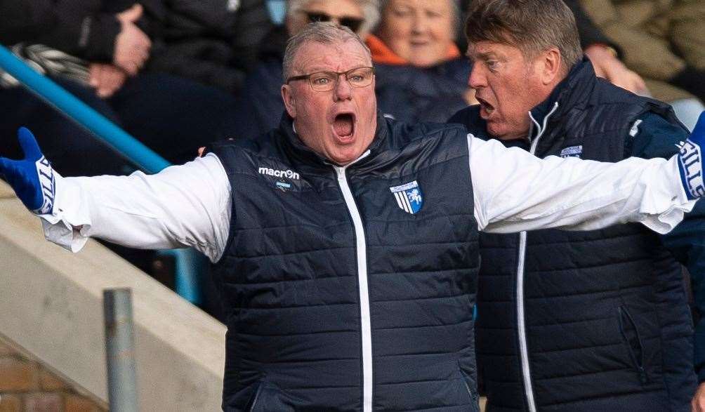 Southend's John White was lucky to stay on the pitch says Gills boss Steve Evans