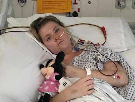 Summa in hospital after she was diagnosed with Susac's syndrome