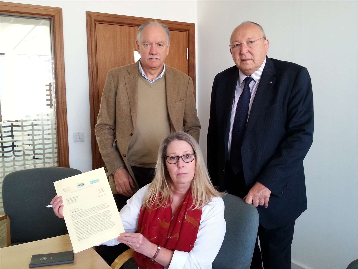 (L-R) Kent County Council's Bryan Sweetland, Chair of Gravesham Rural Forum Kerry Smith and Gravesham council leader John Cubitt have signed an open letter to government.