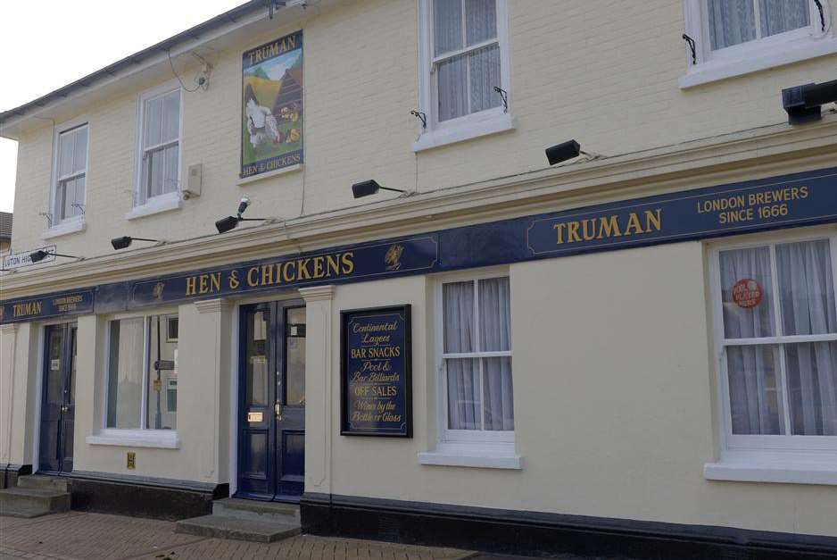 The Hen and Chickens pub, where a stabbing victim walked in