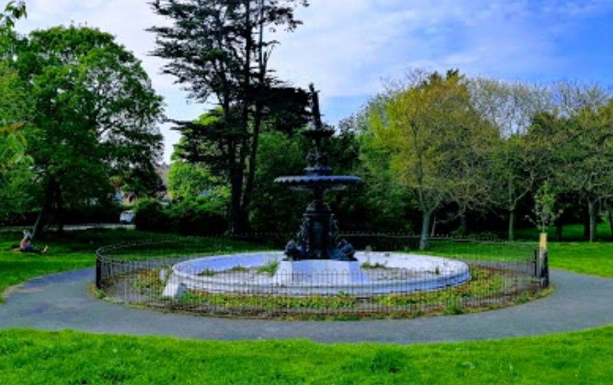 Dane Park fountain in Margate has sat empty for almost four decades