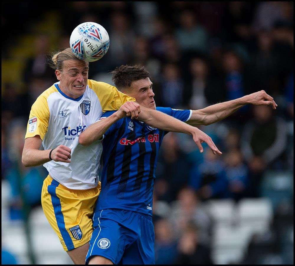 Rochdale v Gillingham match action Picture: Ady Kerry (4187555)