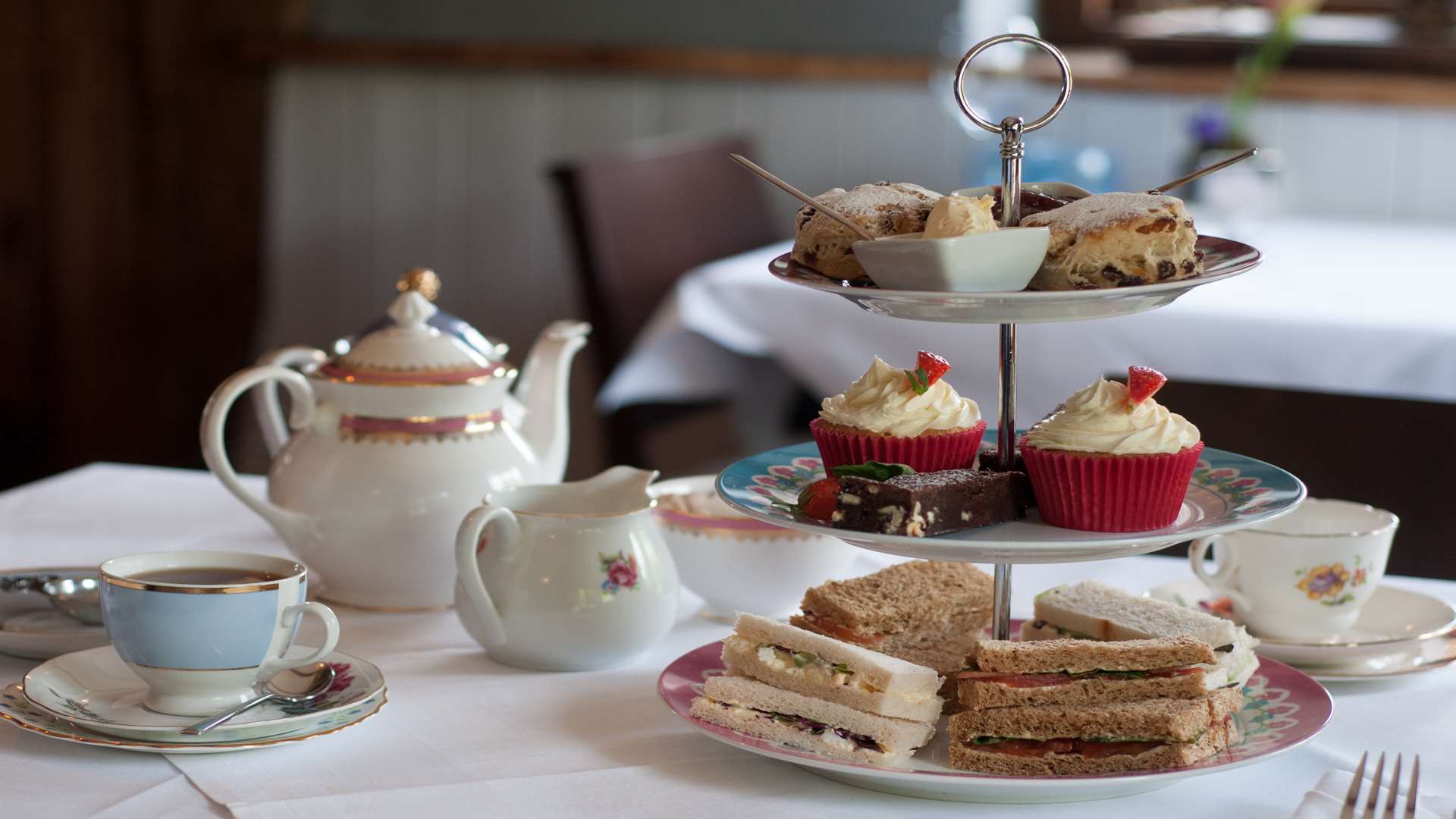 Afternoon tea at Elvey Farm in Pluckley
