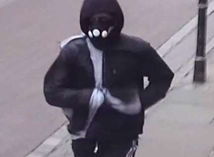 Masked man wanted after jewellery raid