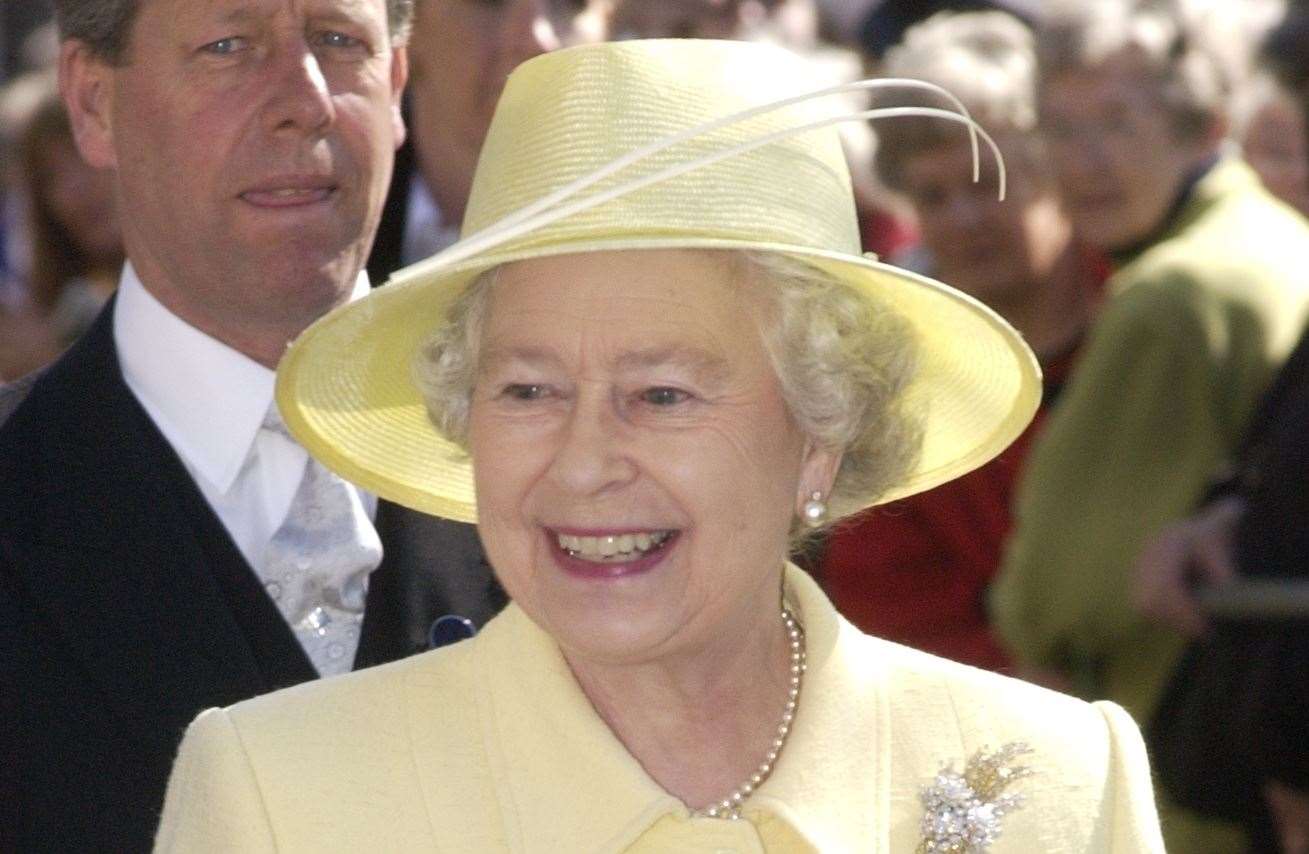 The Queen attending Royal Maundy Sevice at Canterbury Cathedral in 2002