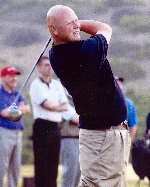 Gary Tottman in action at the 2004 Sunshine Masters final in November. Picture courtesy DAVE TOTTMAN
