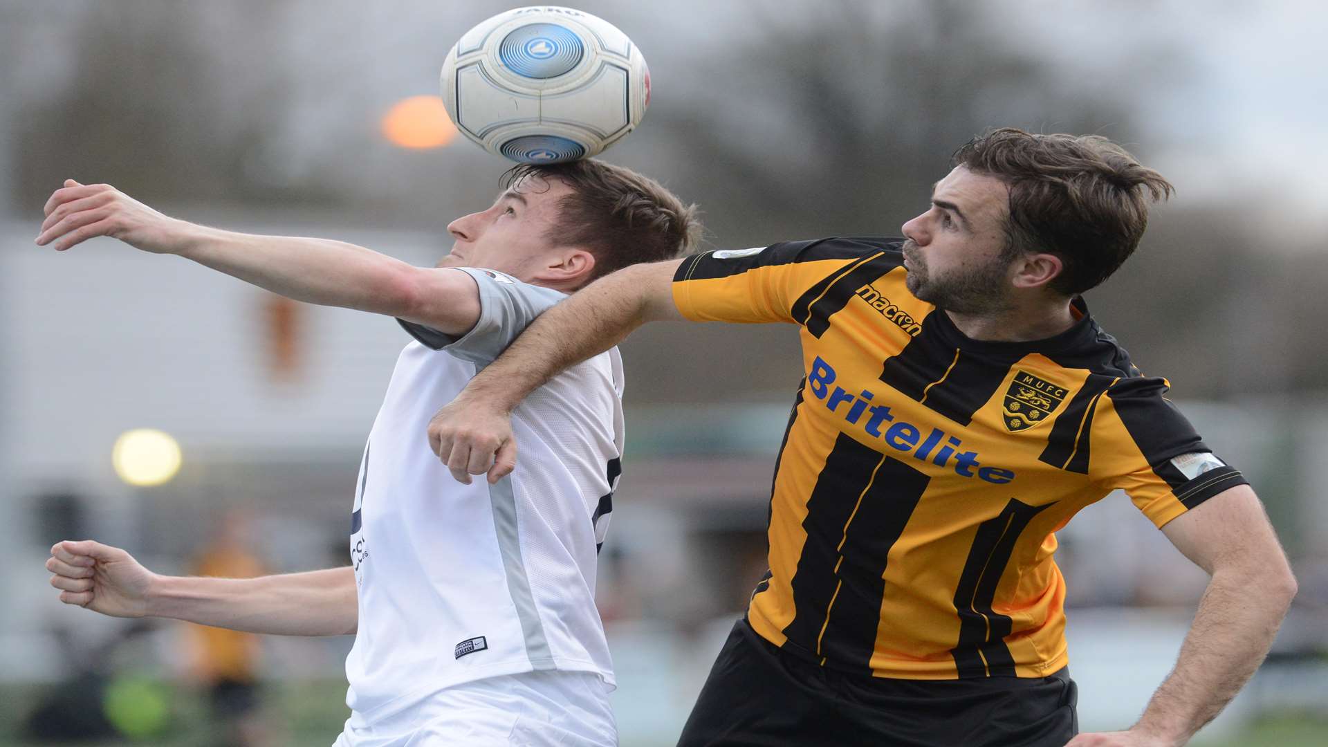 Joe Anderson battles for the ball Picture: Gary Browne