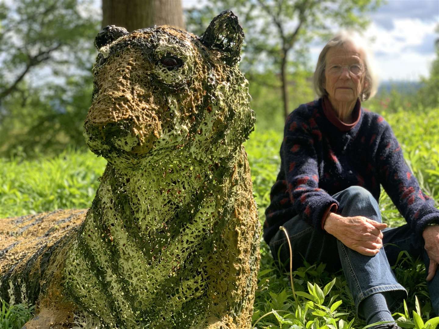 Sculptor Juliet Simpson next to her model of a tiger Picture: Juliet Simpson