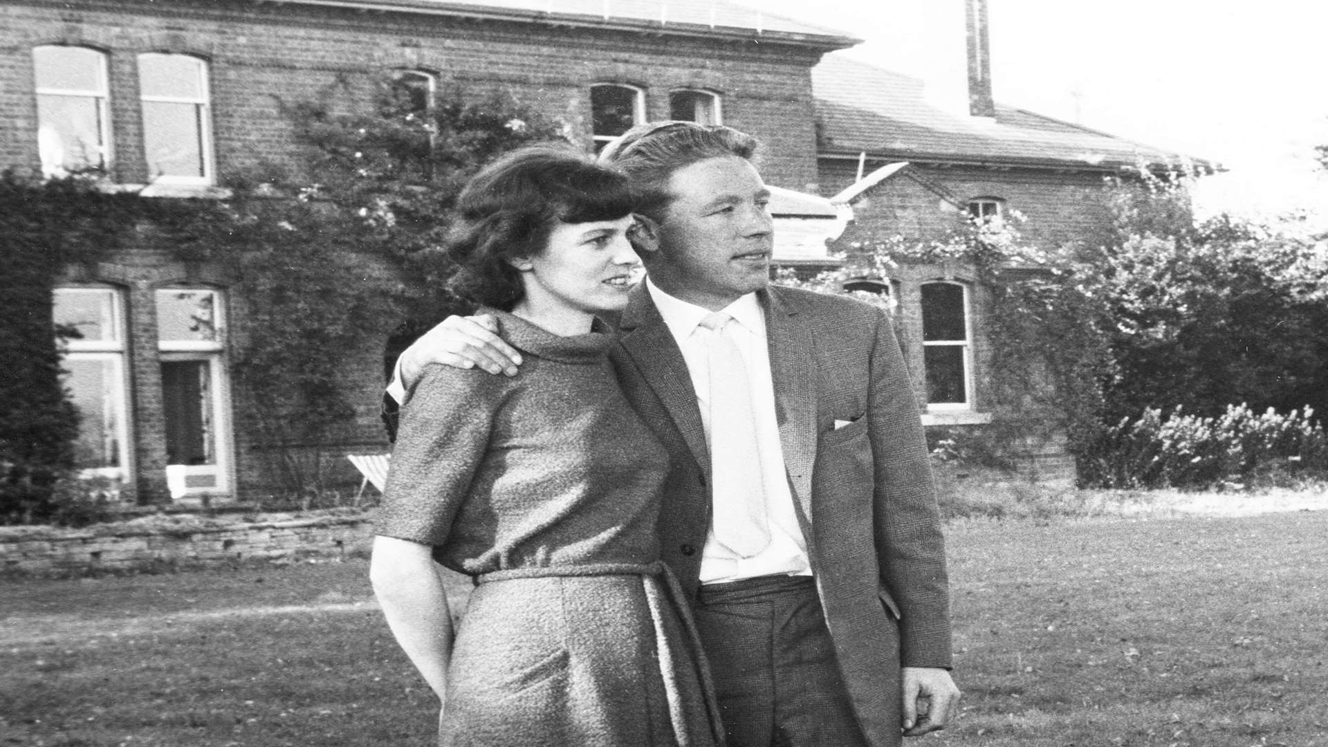 Dorothy and Reg Calvert, outside Clifton Hall