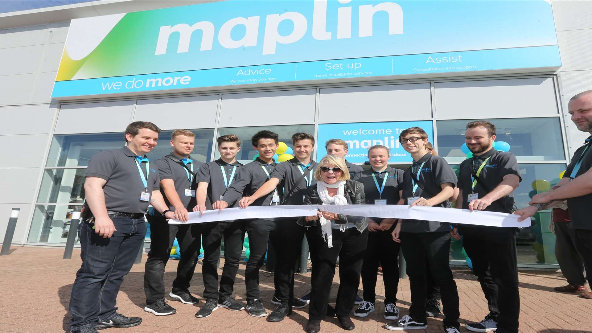 The opening of the new Maplin store in Sittingbourne