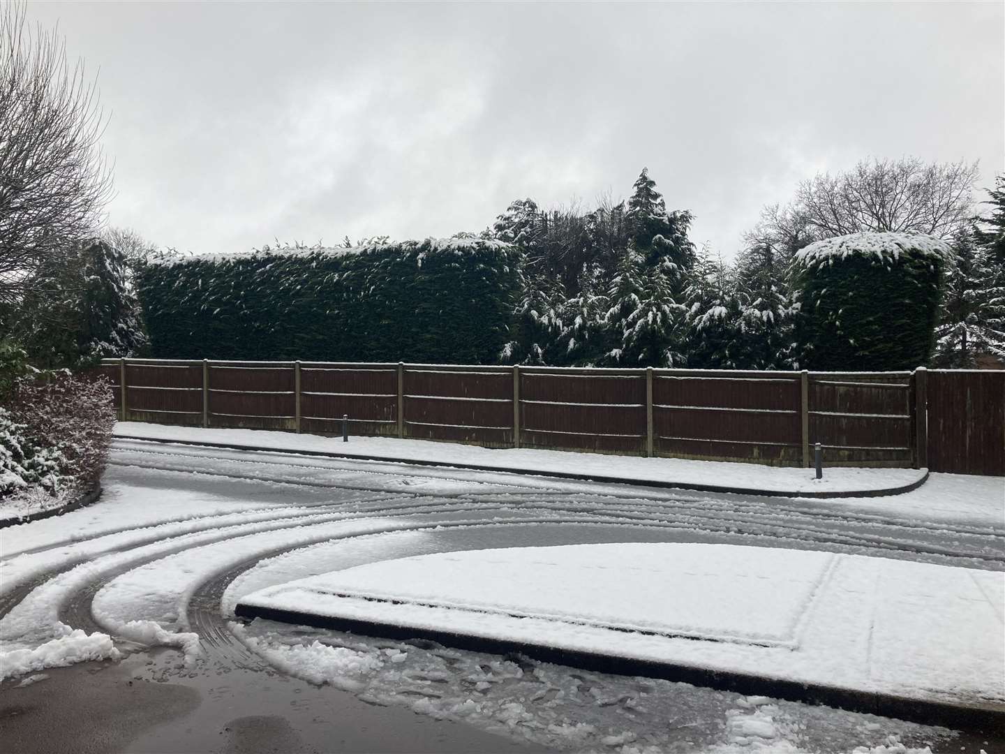 Snow and icy conditions have set in across parts of Kent