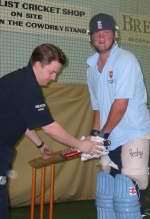 Robert Key with Kent staff coach Simon Willis in nets at Canterbury after his return from Australia