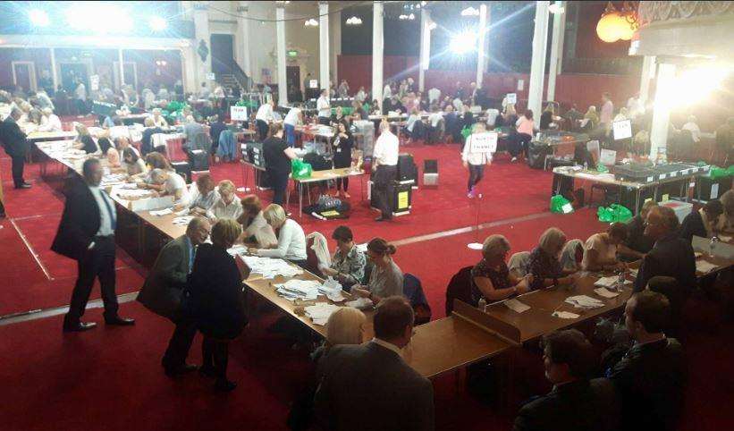Election count underway in Thanet (2017330)