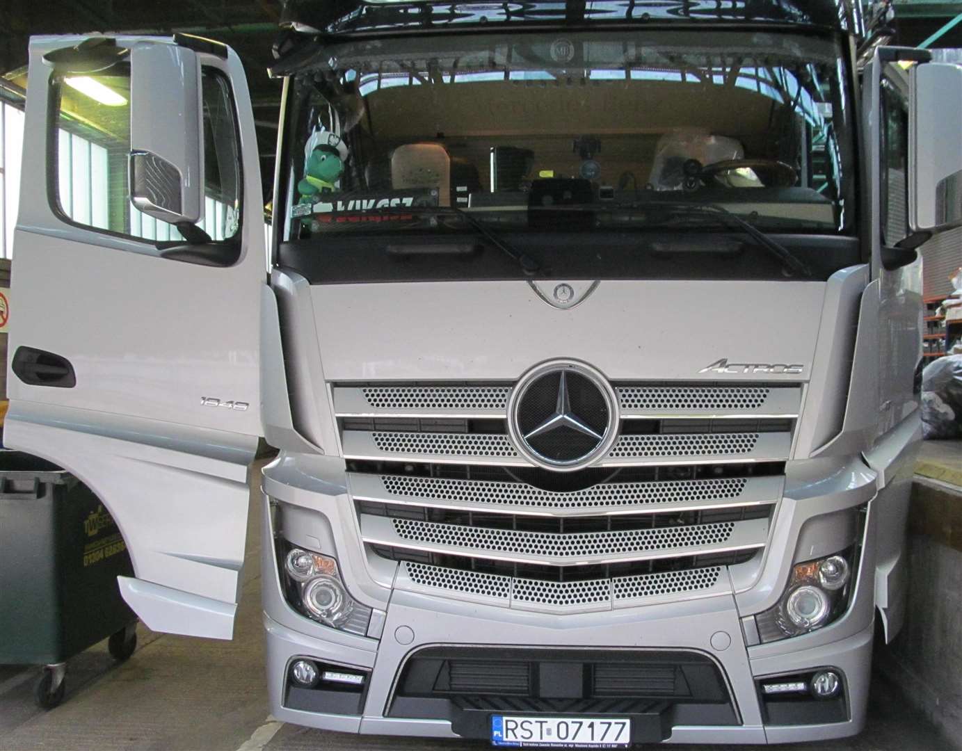 The lorry was stopped in Dover. Picture: HMRC (2628701)