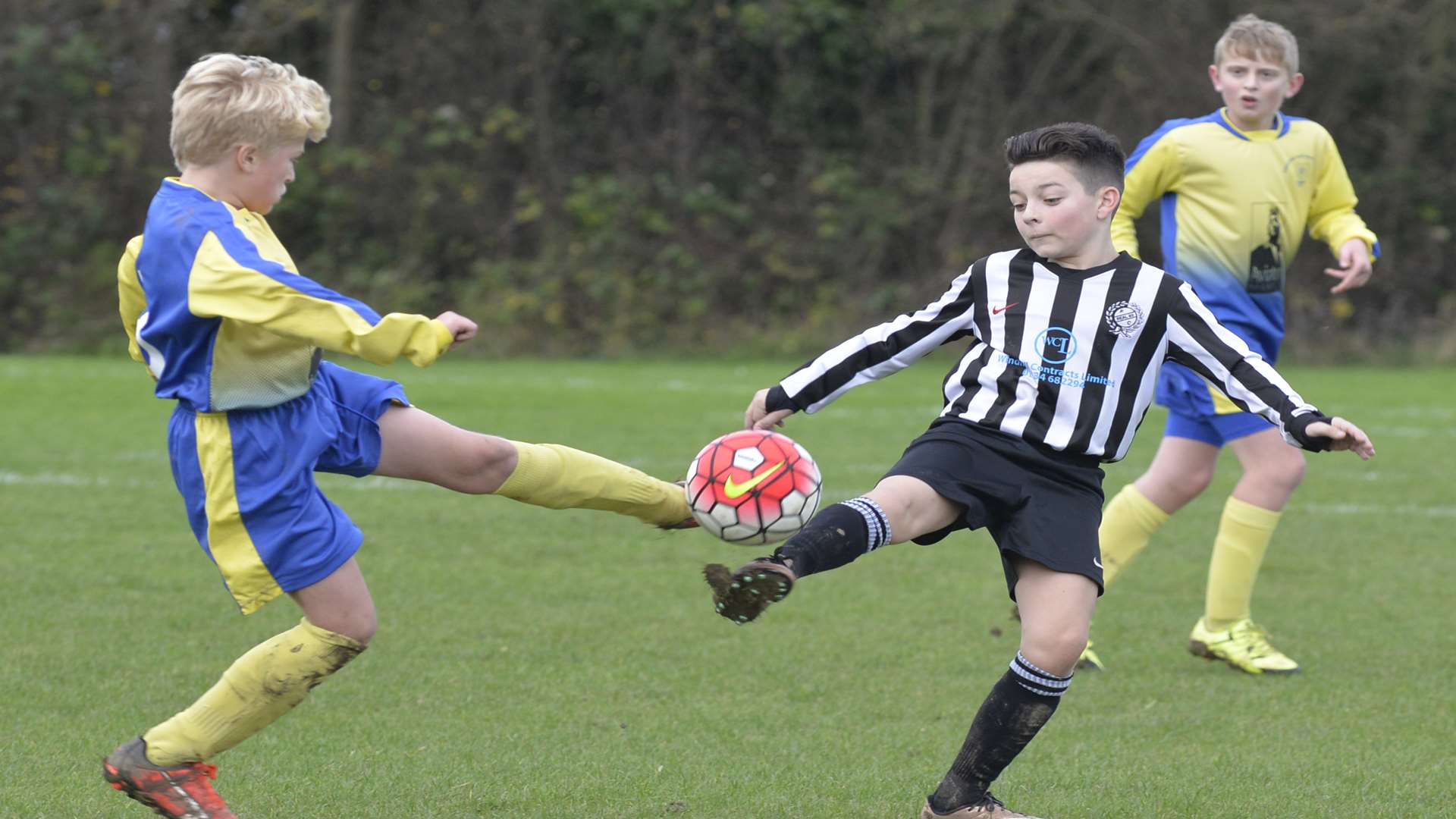 Real 60 Jaguars under-12s (stripes) challenge Sheerness East Youth in Division 1 Picture: Ruth Cuerden