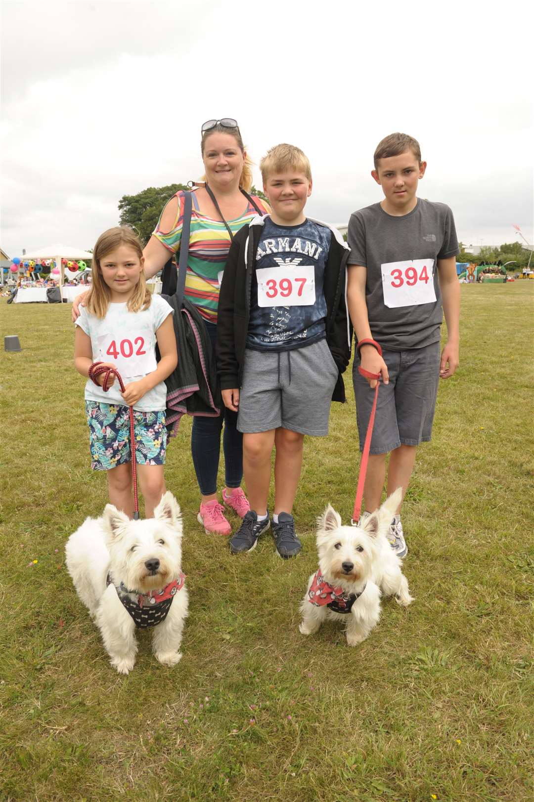 Darent Valley Hospital, Dartford..Stride4Life sponsored walk and funday..2 mile walkers..Emma Hurt with Olivia, Harry and Dylan (9,10,13) and dogs Peewee and Max..Picture: Steve Crispe. (13791391)