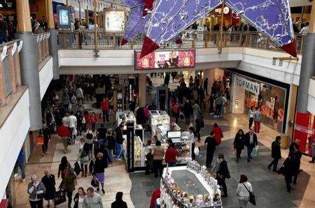 Boxing Day shoppers at Bluewater