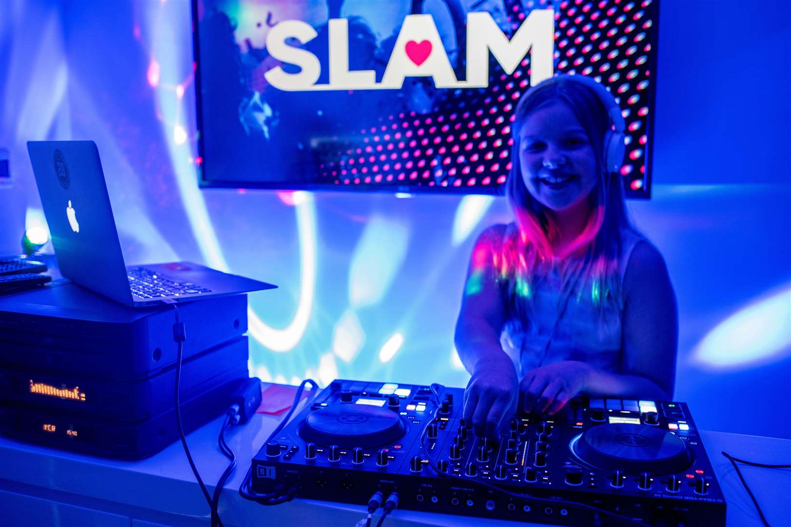Aspiring DJ Emily Allen will appear on kmkm Floorfiller Anthems this Friday evening