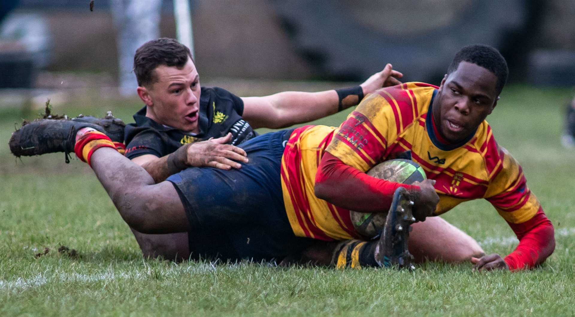 Deji Oyseola opens Medway's try account against Tring. Picture: Jake Miles Sports Photography