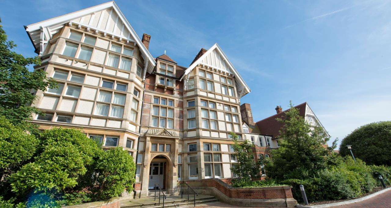 Situated next to Broadstairs College, The Yarrow Hotel offers the perfect work experience for students (3442956)