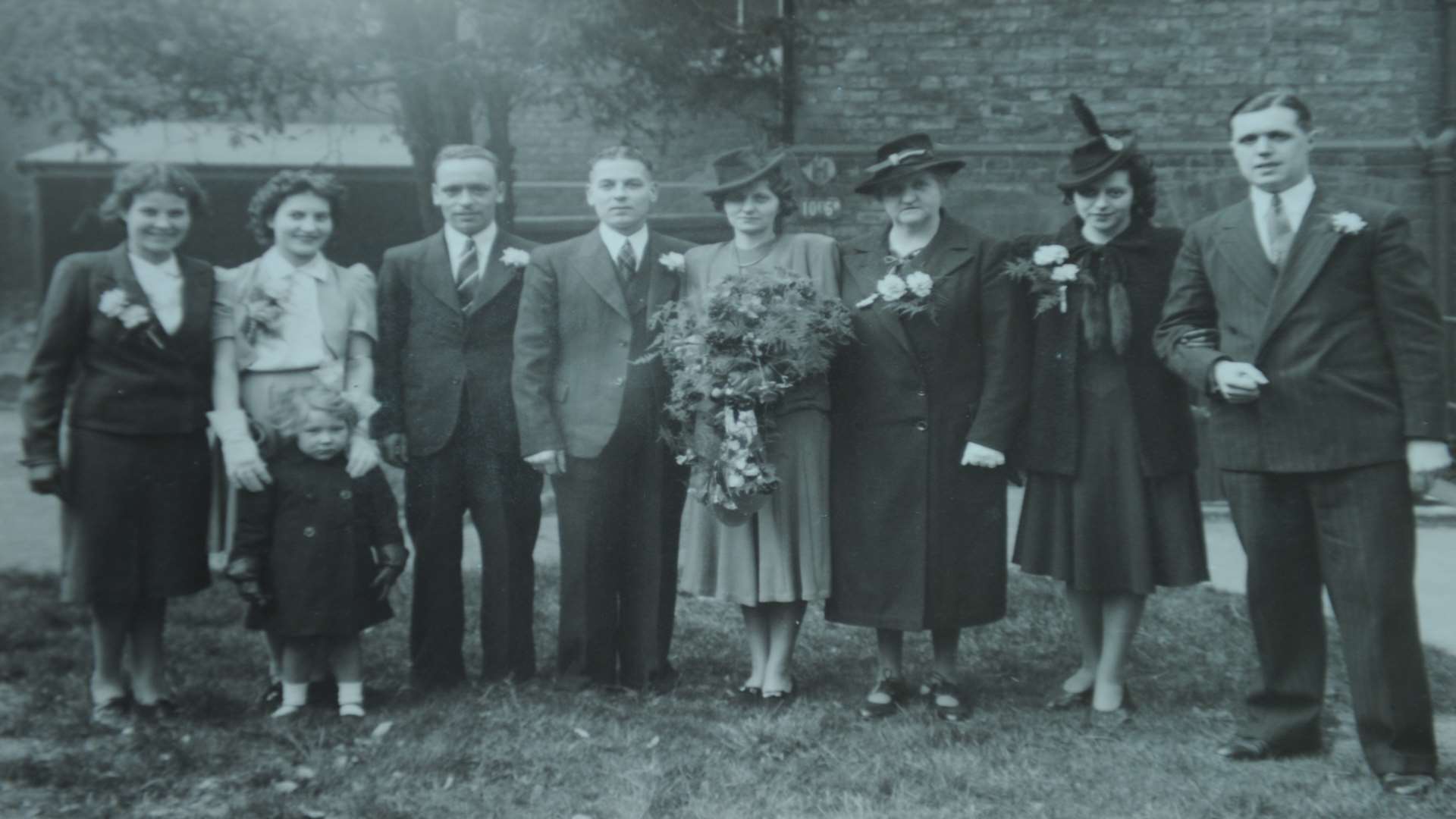 Violet marries William on March 20 1943