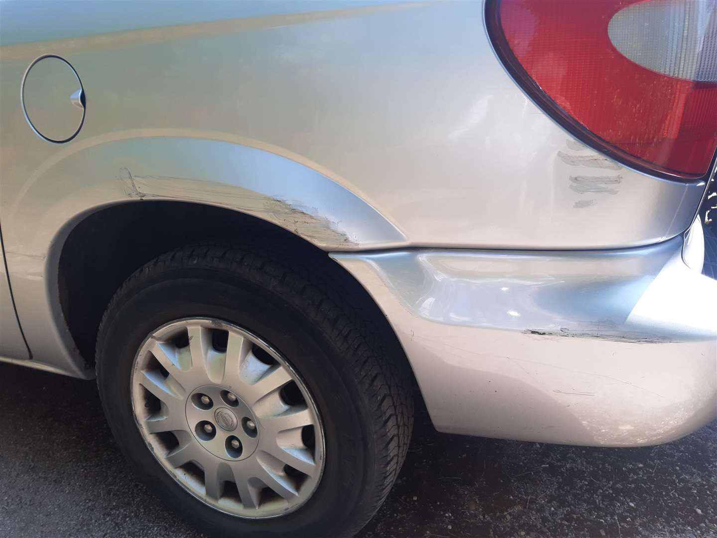 You can get some nasty scrapes leaving your car parked on the street