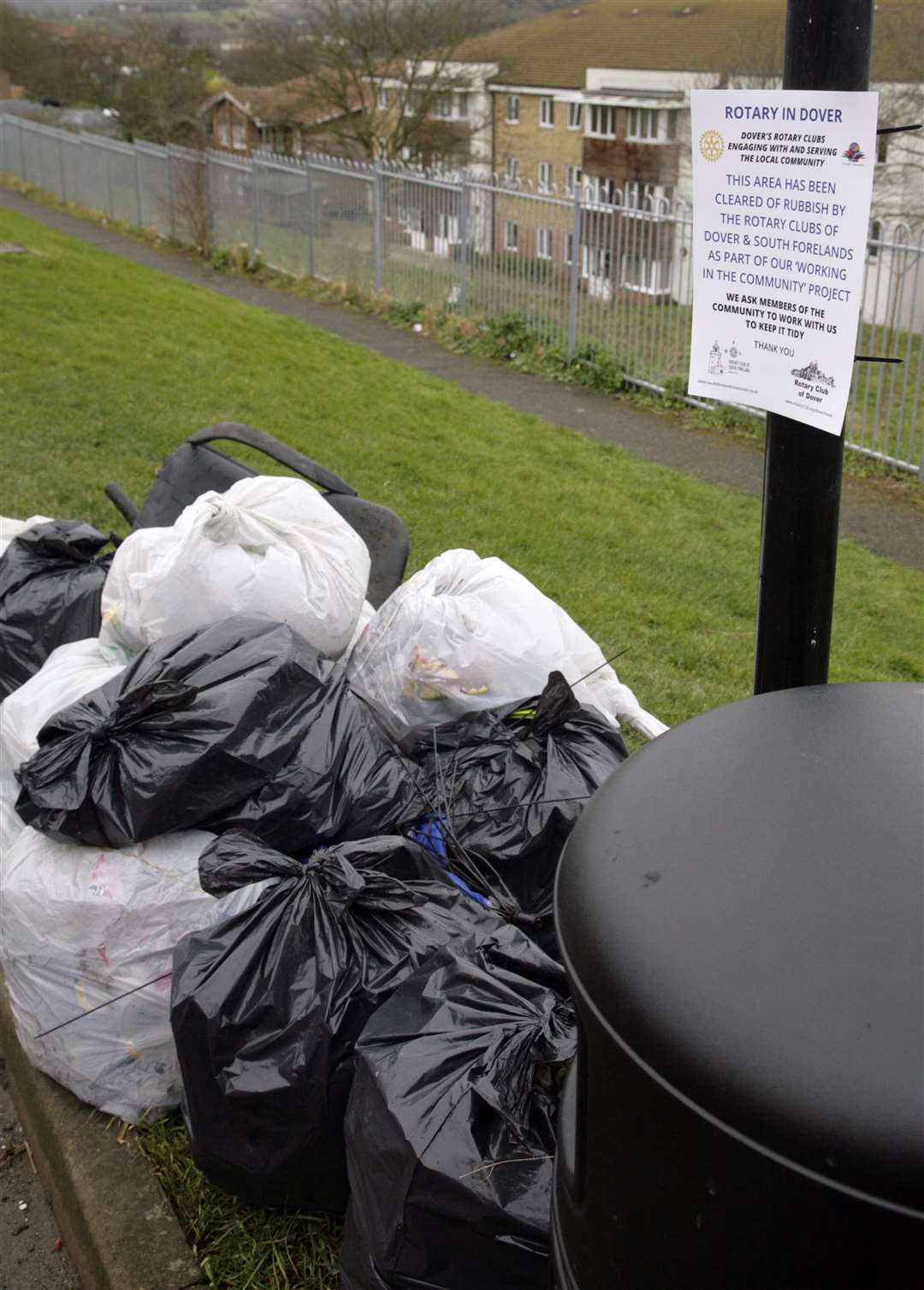 Rubbish clear up by Rotary Club of Dover