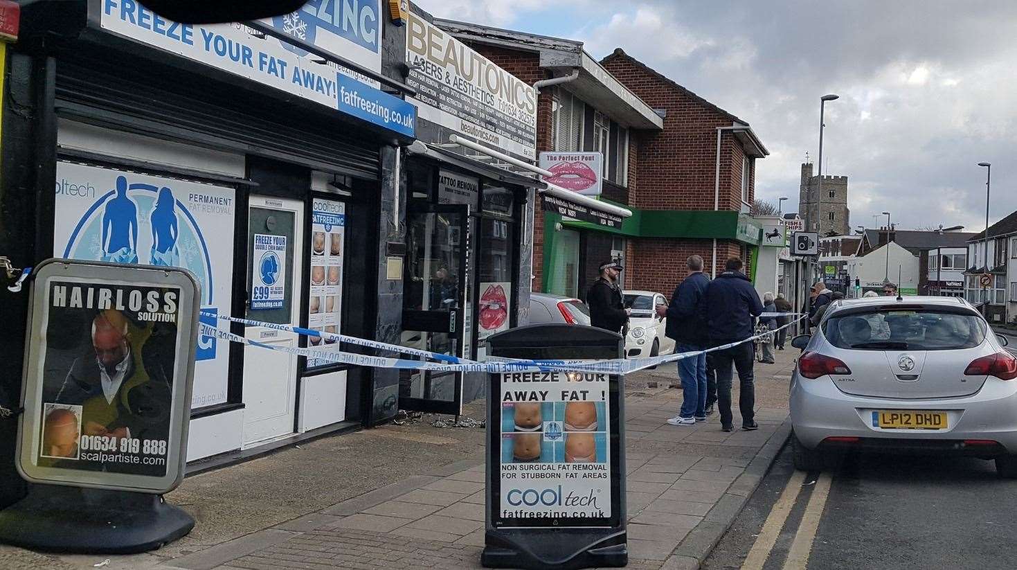 Police cordon around the shop Picture: @BenGY_Kent