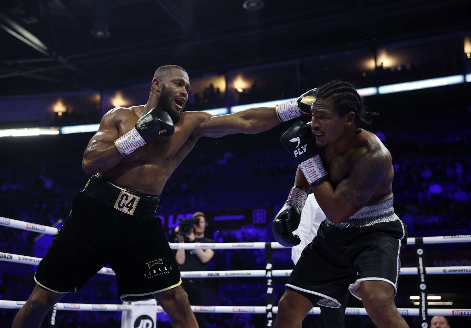 Cheavon Clarke beats Israel Duffus with a unanimous points decision in their cruiserweight contest Picture: Mark Robinson/Matchroom Boxing