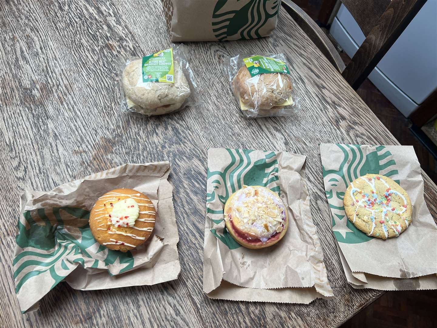 What was inside the Sheppey Starbucks Too Good To Go bag