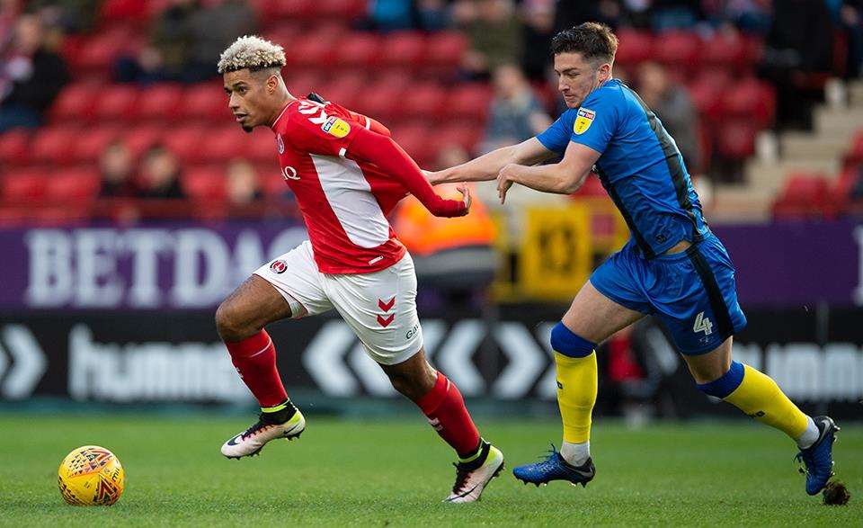 Charlton v Gillingham match action Picture: Ady Kerry (6191817)