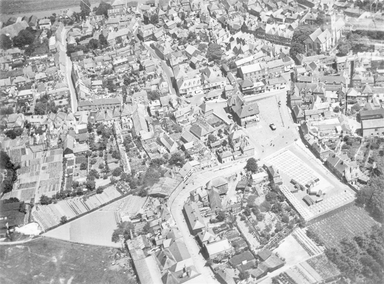 Looking down at the historic town of Sandwich in 1925. Picture: Historic England