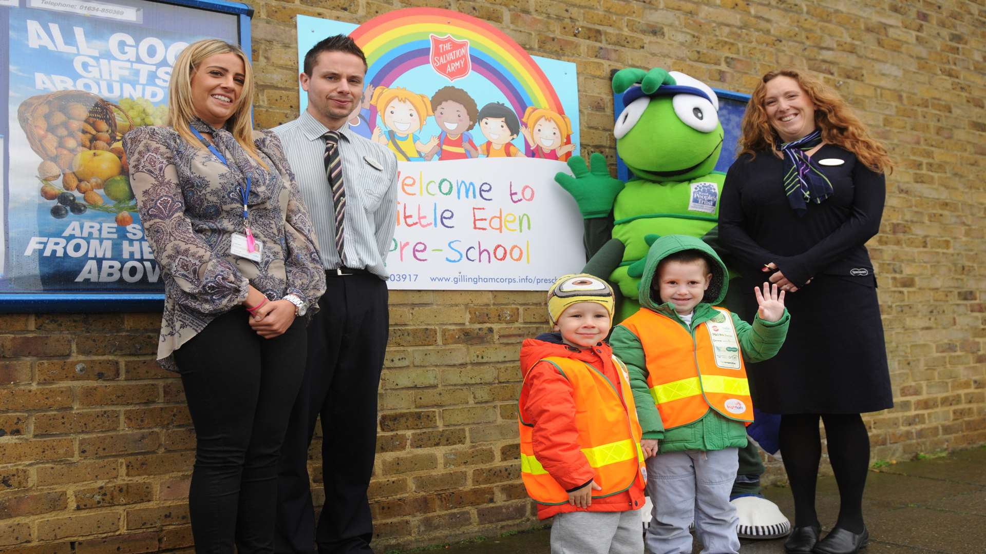 Salvation Army Little Eden Preschool opening and walking bus launch. L-R: Claire Harris (Medway Council), Chris Atkinson (Specsavers), Buster Bug and Joanna Wyndham (Specsavers) with Emilis and Noah (both three).