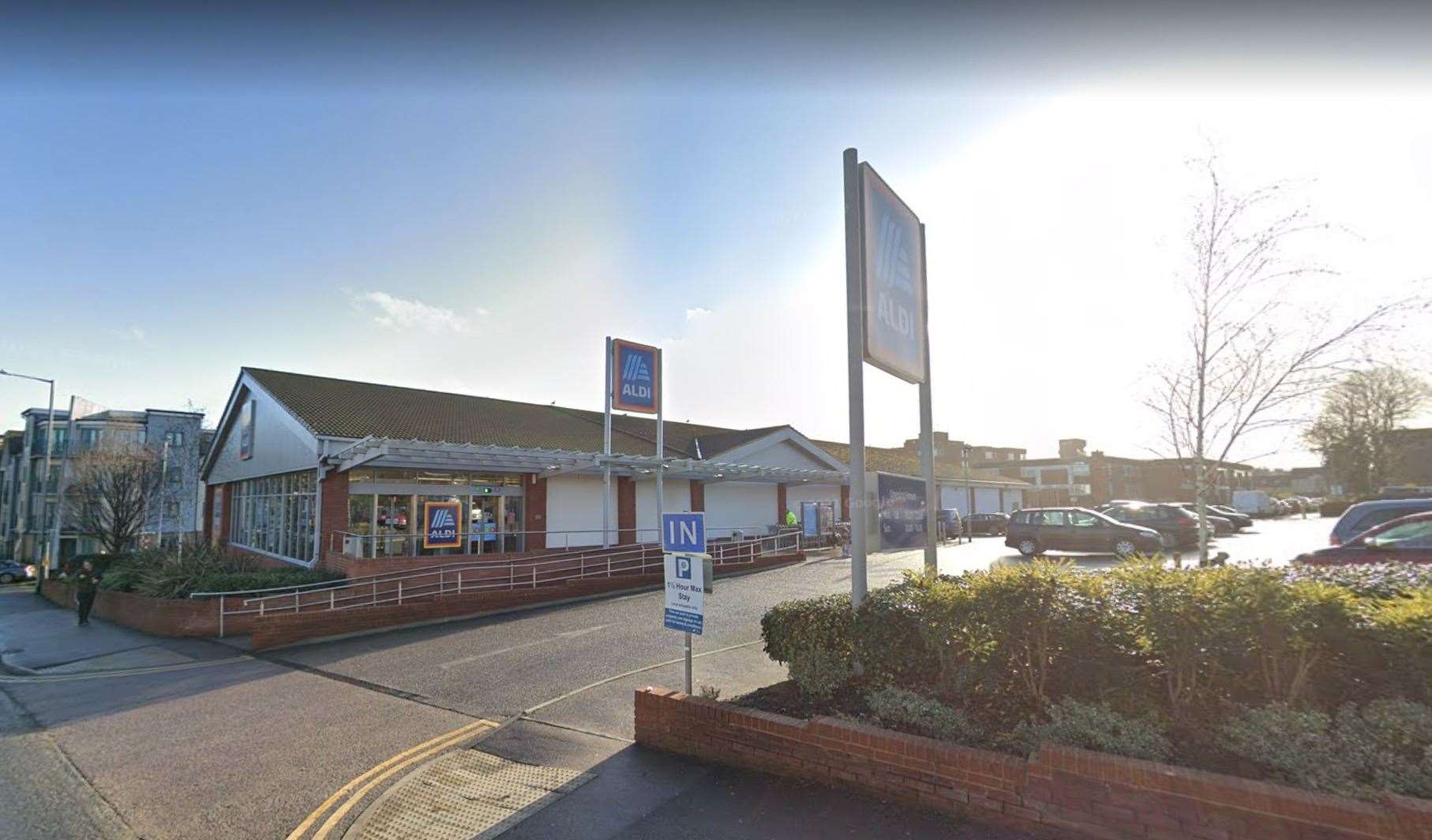 The store on Boundary Road that will soon become Home Bargains. Picture: Google