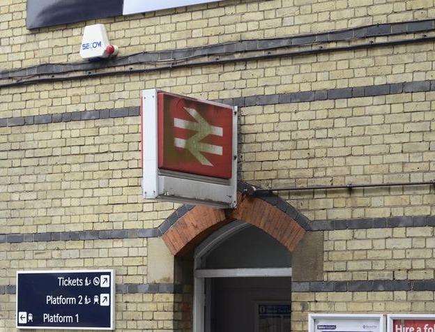 Network Rail are working to resolve the signalling problem on the Maidstone East line